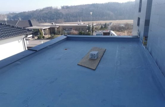 Střecha po tepelné izolaci EPS 150